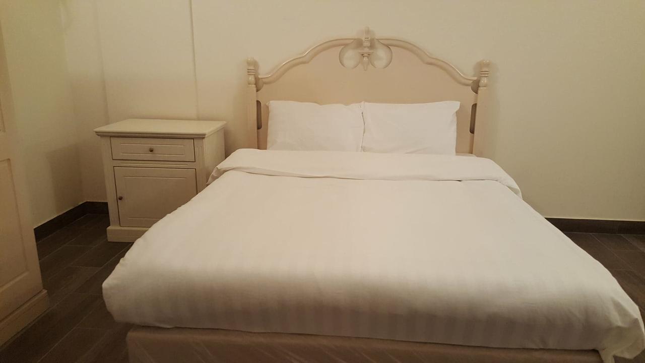 Symphony Tower Appartement Manamah Buitenkant foto